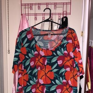 LulaRoe Floral Perfect T XL Extra Large Tee LLR
